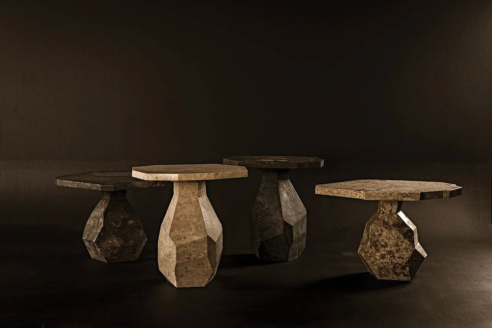 Rind Table in White Marble