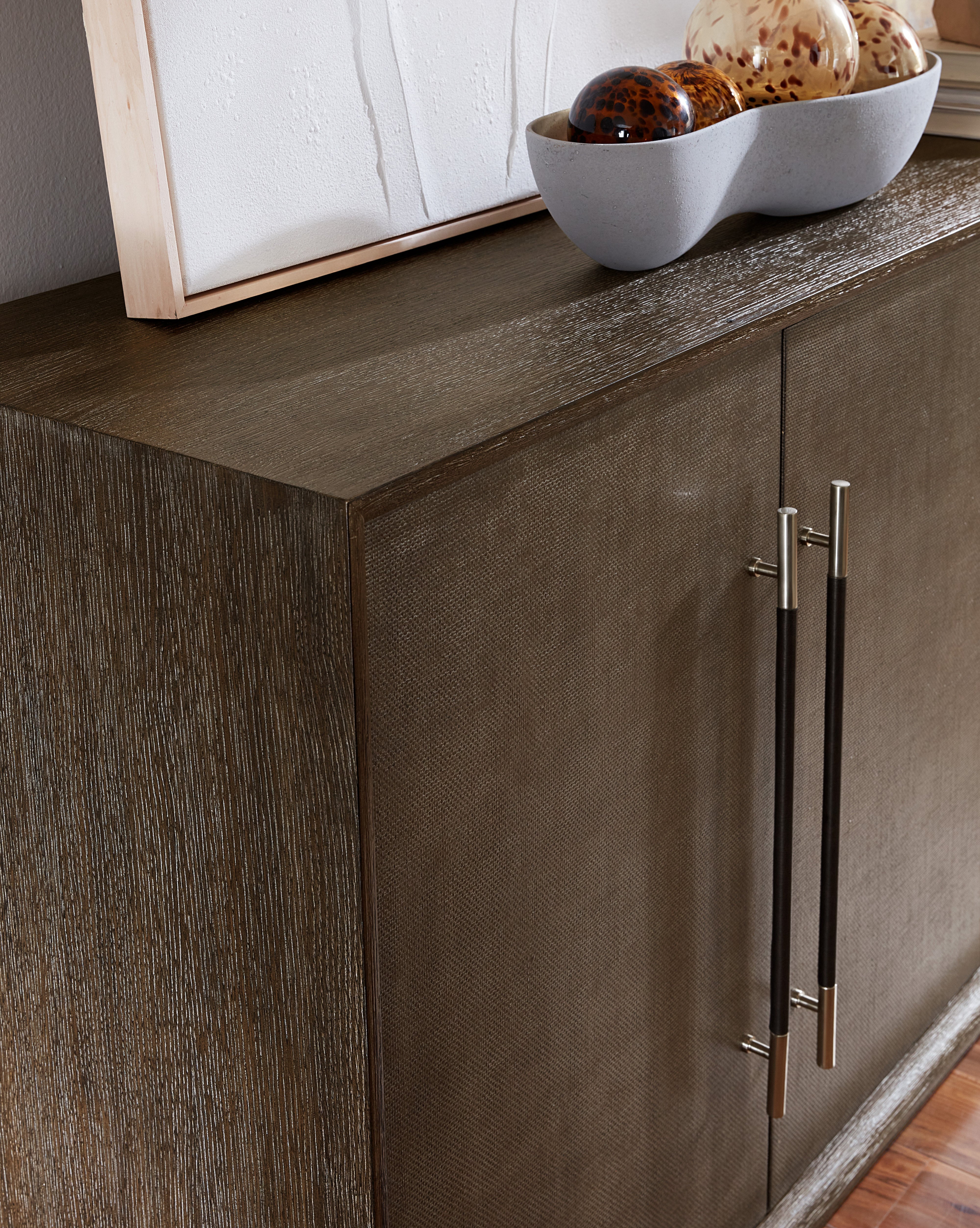 Mood Entertainment Console – Oak Veneer, Raffia, Mink Finish