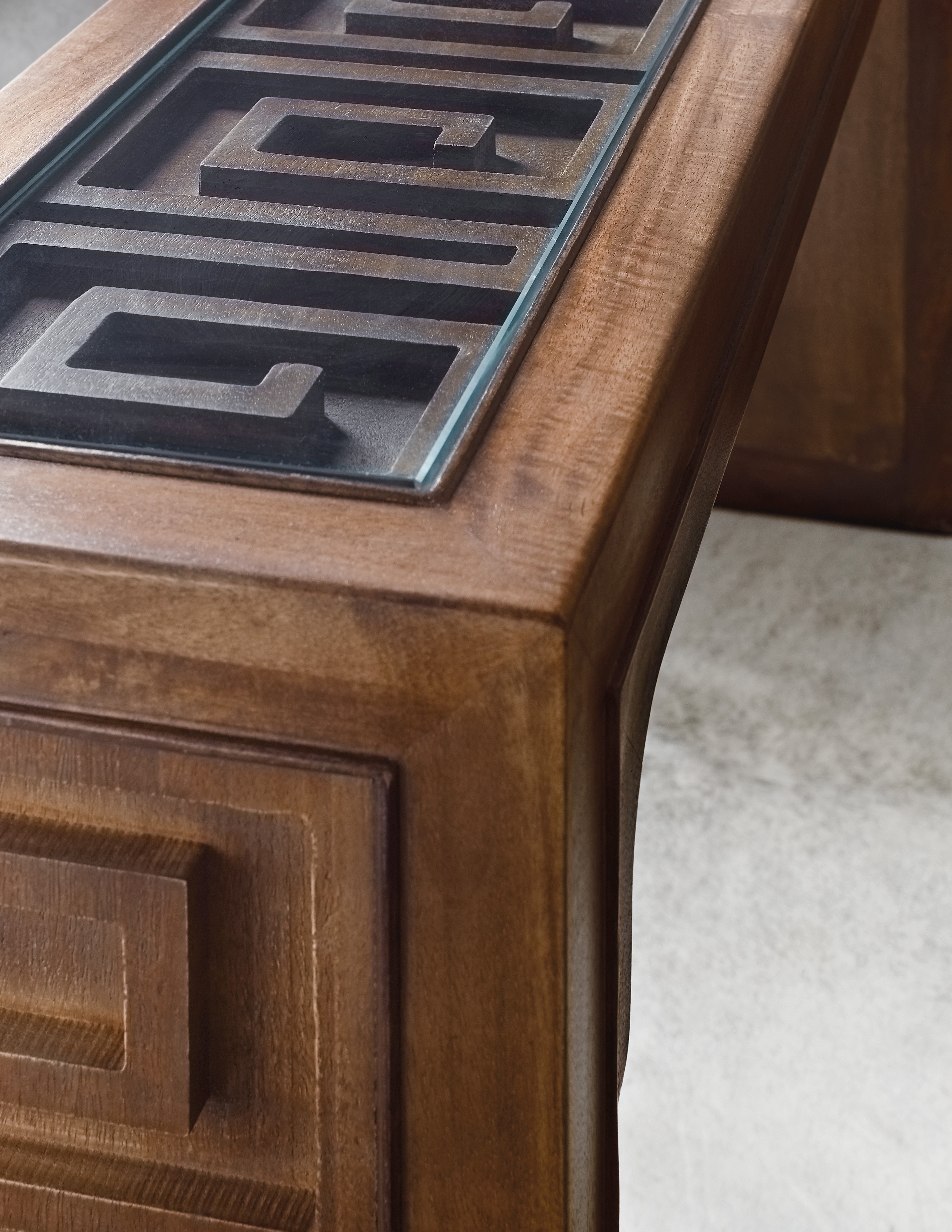 Thrace Console Table