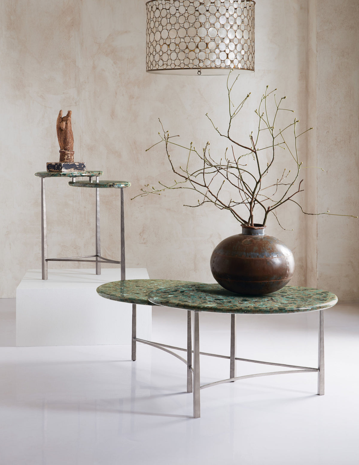 Antares Cocktail Table