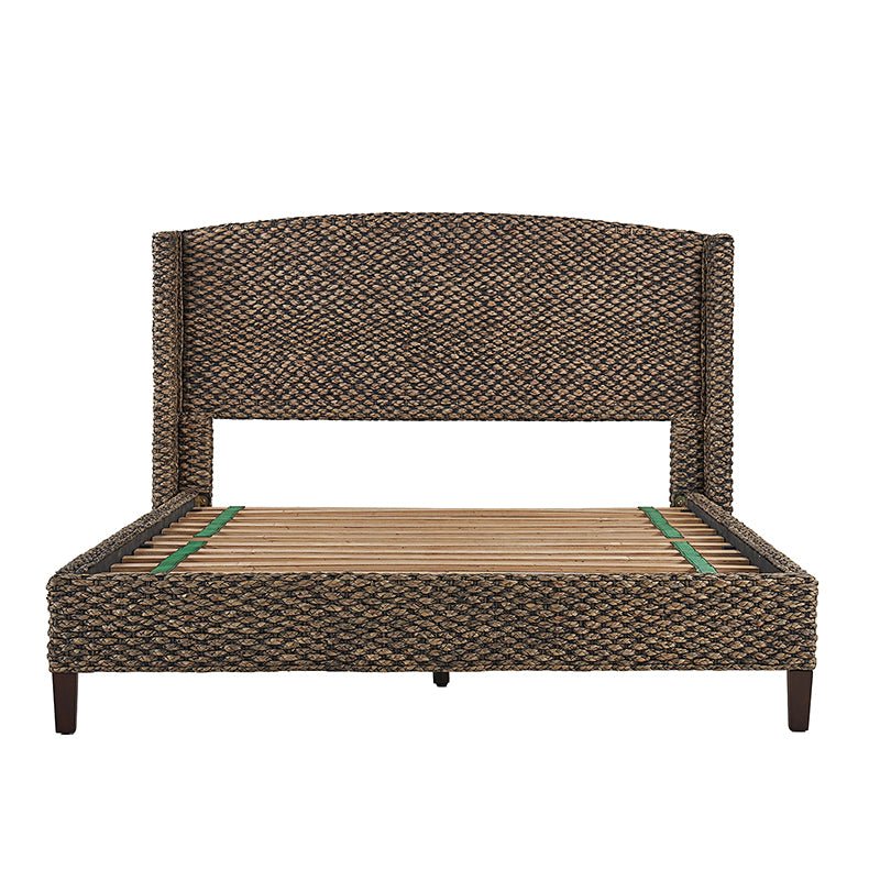 Araldo Standard Queen Bed