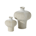 Akita Vase
