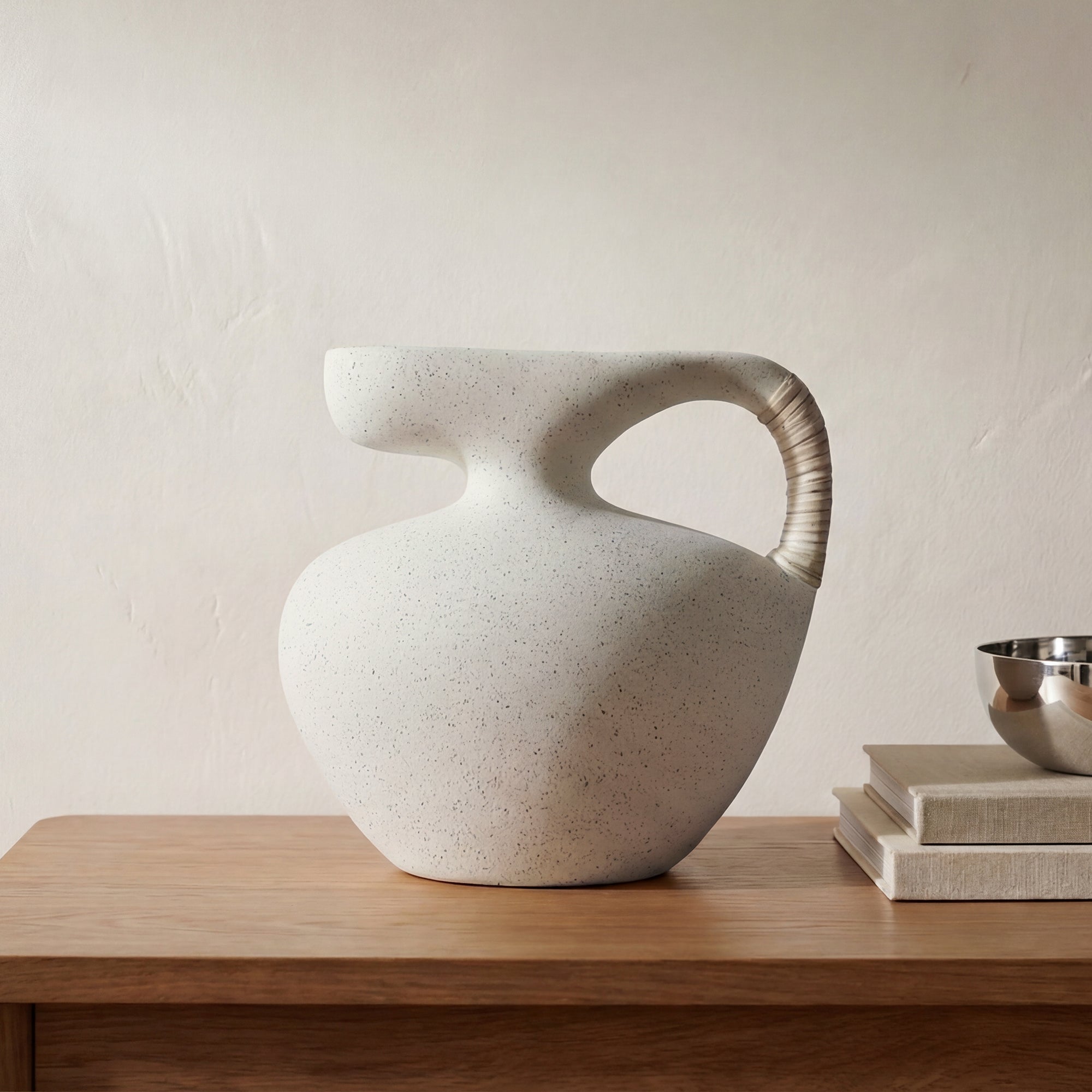 Vila 9.5In Sculptural Vessel Cream White