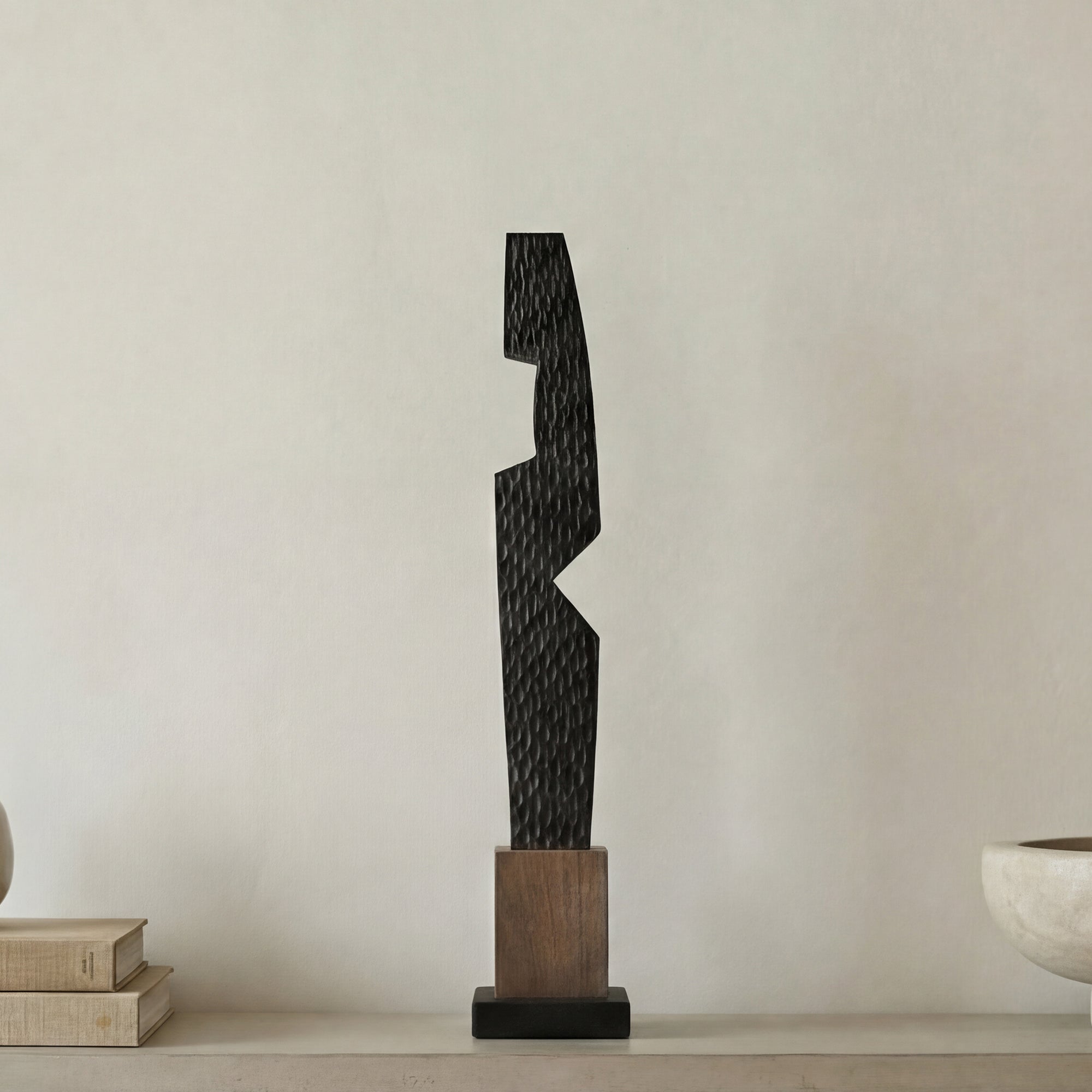 Fenn Sculpture Black