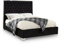 Lachlan Velvet Upholstered Queen Bed
