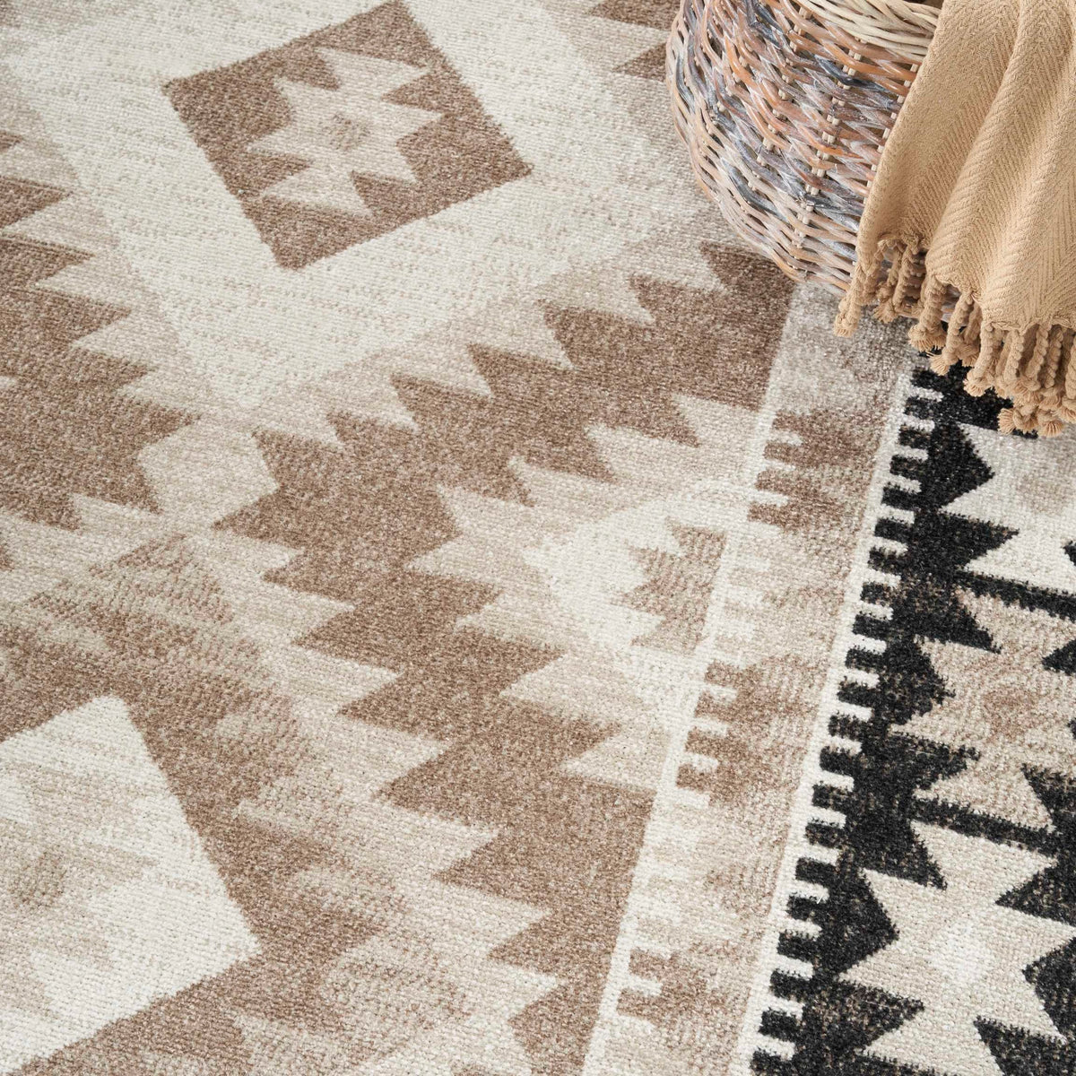 Majestic Beauty Washable Rug