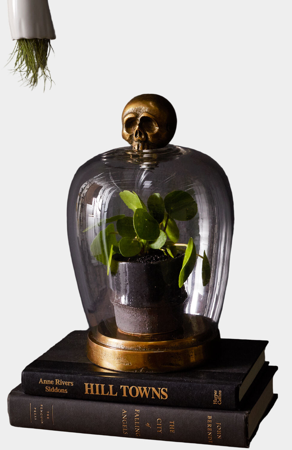 Skull Cloche