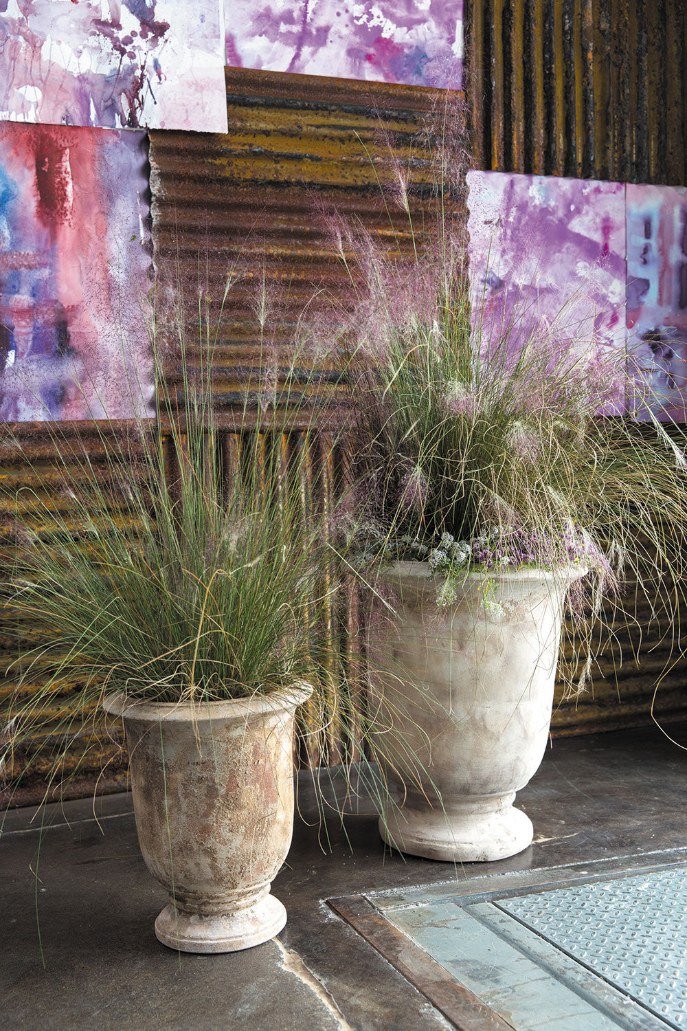 Toscano Urn